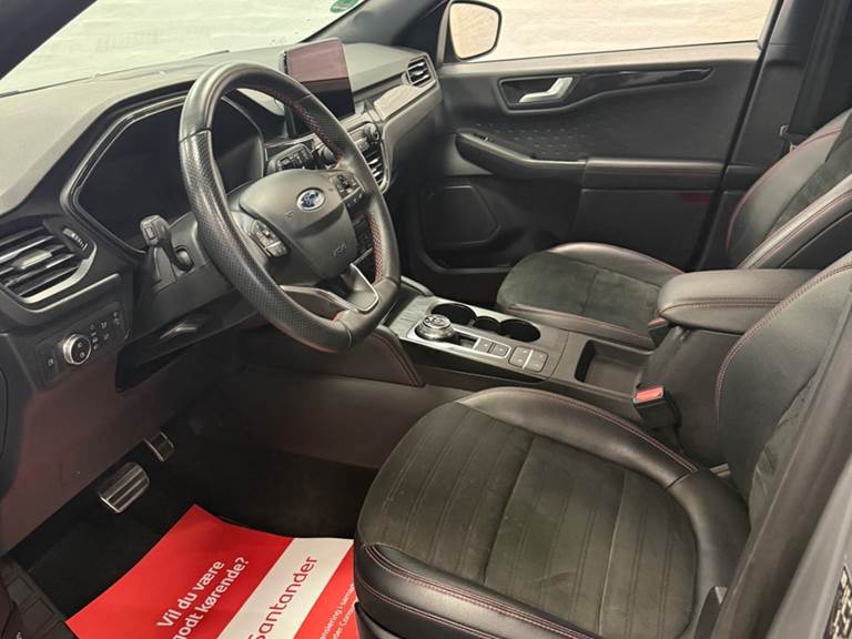 Ford Kuga 2,5 PHEV ST-Line X CVT