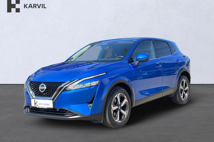 Blå Nissan Qashqai fra 2022