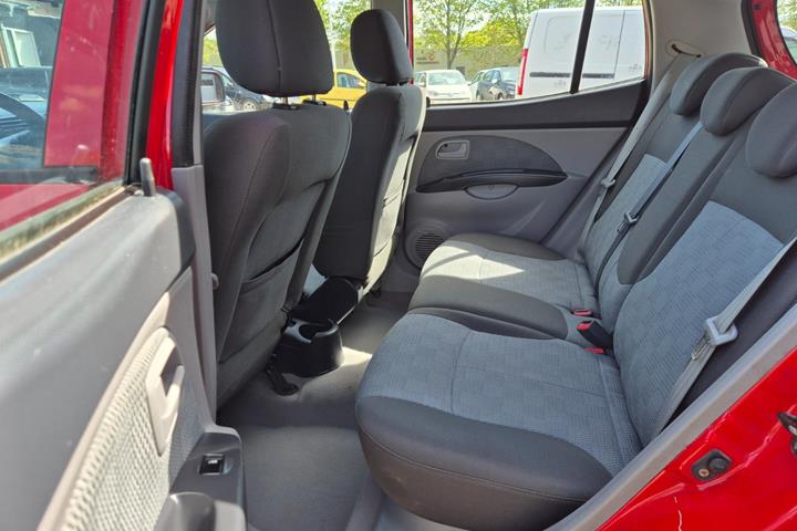 Grøn Kia Picanto fra 2006