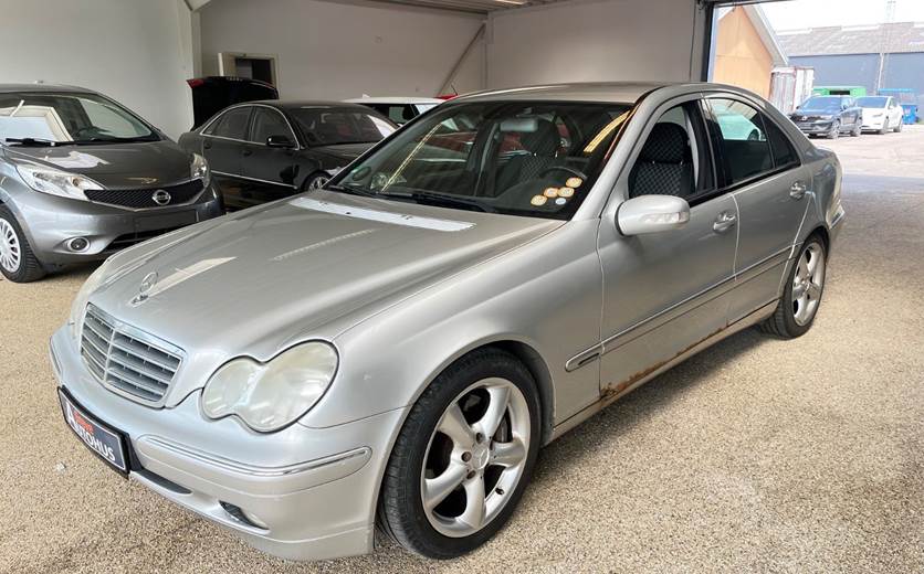 Mercedes C180