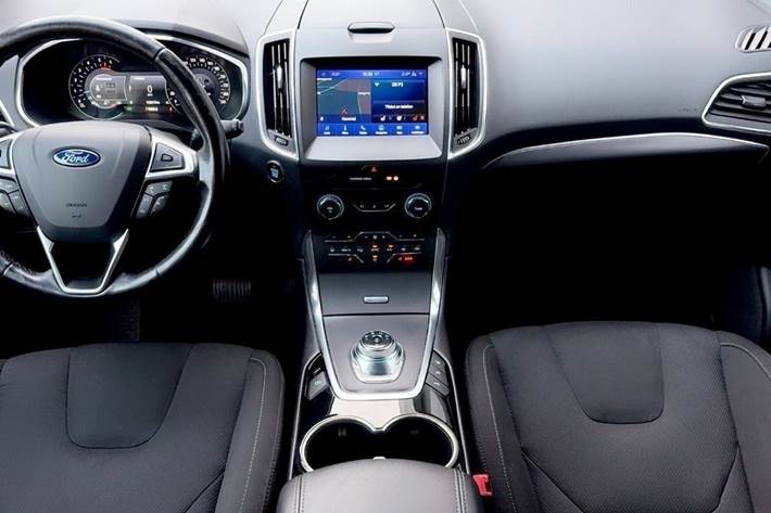 undefined Ford S-MAX fra 2019