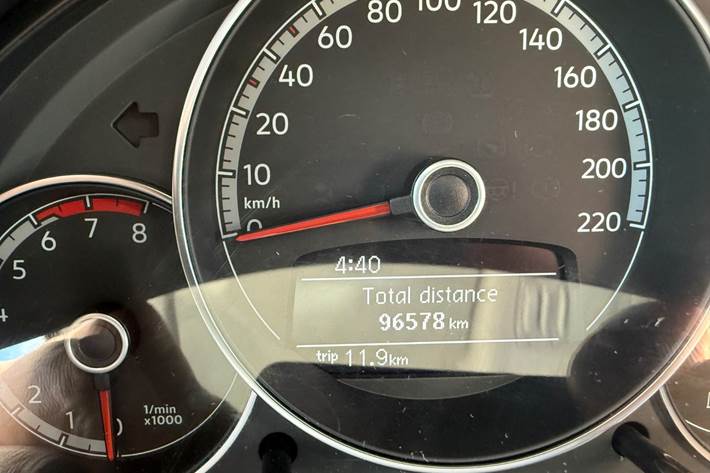 Hvid VW UP! fra 2019