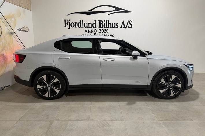 Hvid Polestar 2 fra 2023