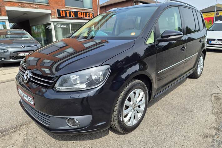 Sort VW Touran fra 2012