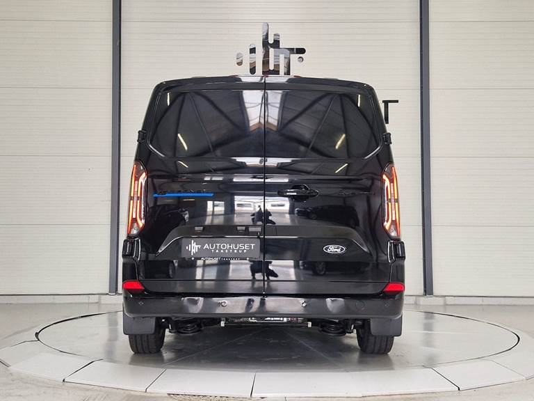 Ford E-Transit Custom 320 L1 64 Limited