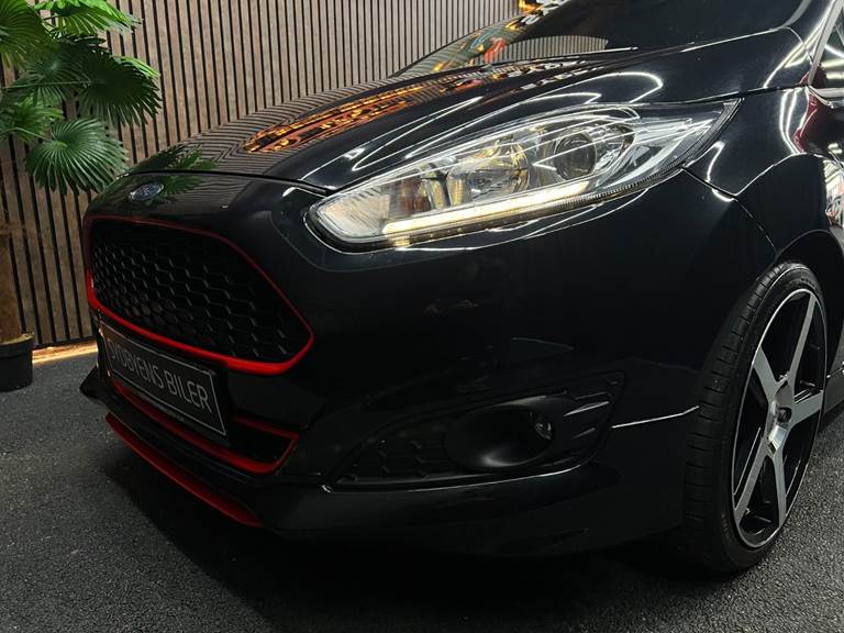 Ford Fiesta 1,0 SCTi 140 Black Edition