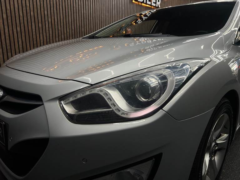 Hyundai i40 1,7 CRDi 136 Premium CW aut.