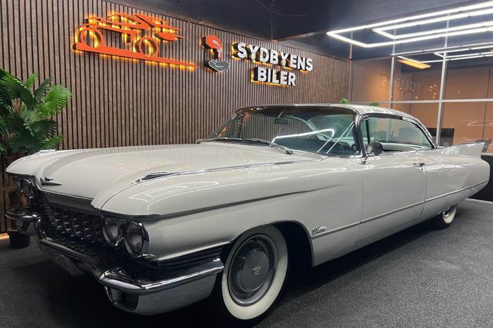 undefined Cadillac Coupé DeVille fra 1960