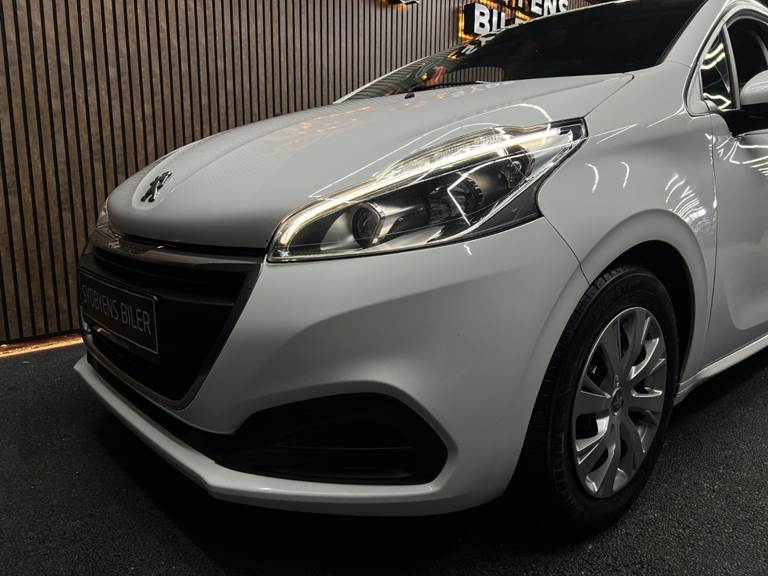 Peugeot 208 1,5 BlueHDi 100 Envy