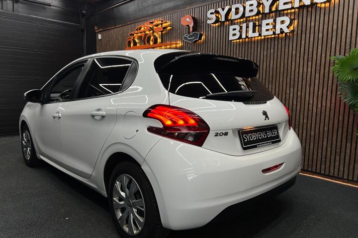 undefined Peugeot 208 fra 2018