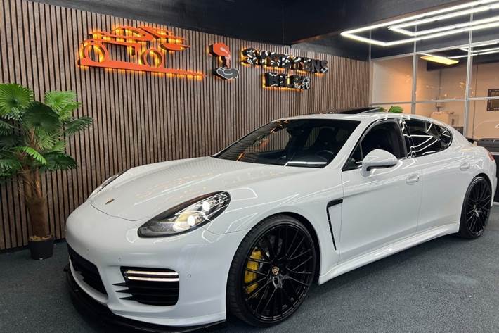 undefined Porsche Panamera GTS fra 2014