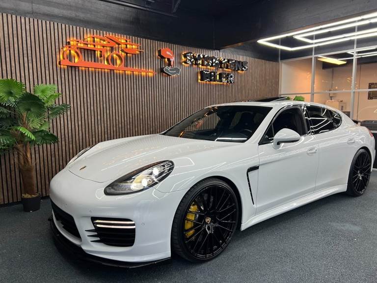 Porsche Panamera GTS 4,8 PDK