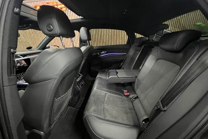 undefined Audi e-tron fra 2022