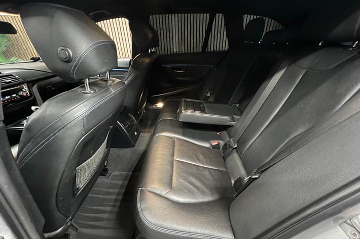undefined BMW 320d fra 2019