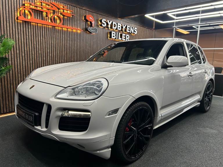 Porsche Cayenne Turbo 4,5 Tiptr. Van