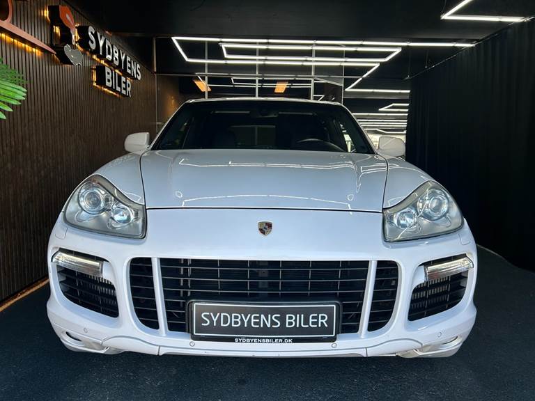 Porsche Cayenne Turbo 4,5 Tiptr. Van