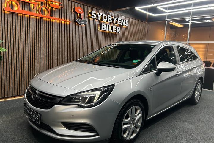 undefined Opel Astra fra 2019 set udefra