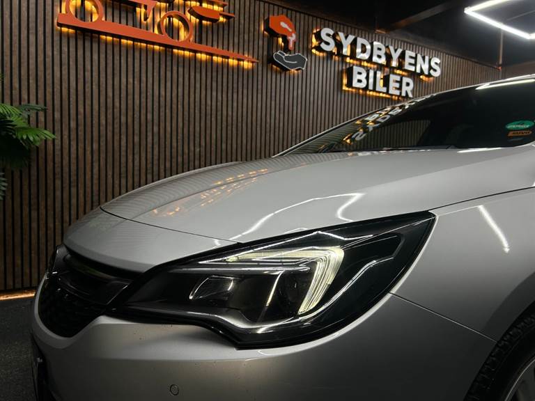 Opel Astra 1,6 CDTi 136 Enjoy Sports Tourer