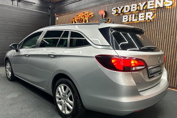 undefined Opel Astra fra 2019