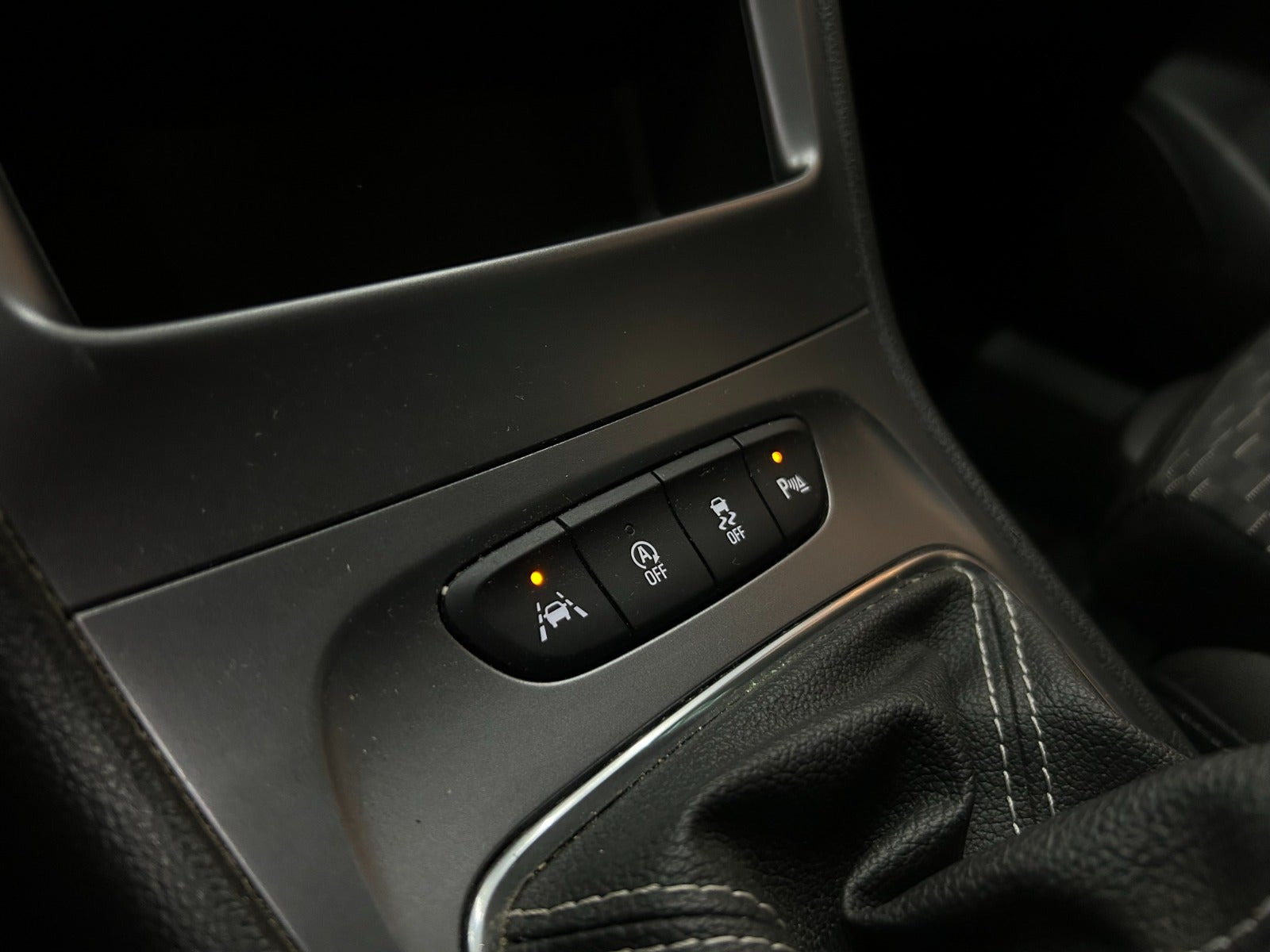 undefined Opel Astra fra 2019