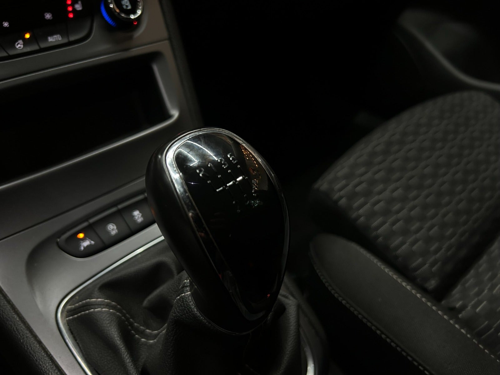 undefined Opel Astra fra 2019