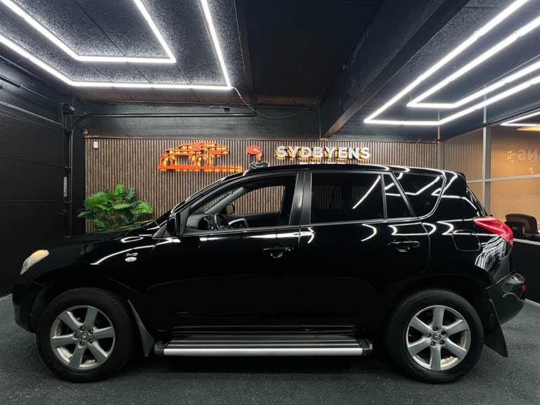 Toyota RAV4 2,2 D-4D 136 4x4