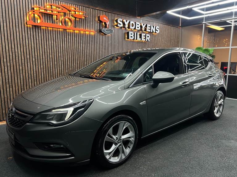 Opel Astra 1,6 CDTi 136 Dynamic