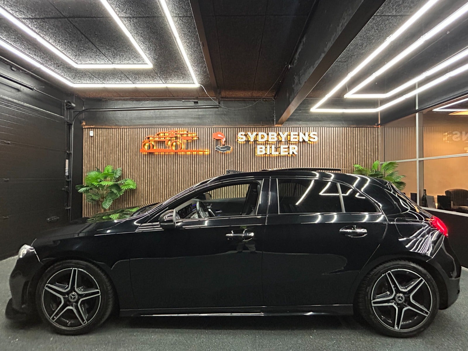 undefined Mercedes A180 d fra 2019