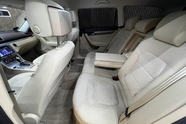 undefined VW Passat fra 2012