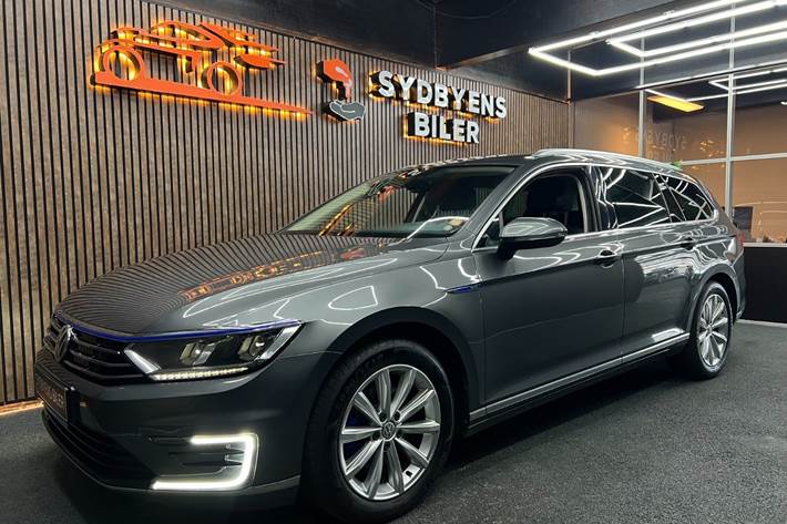undefined VW Passat fra 2017