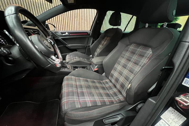 undefined VW Golf VII fra 2015