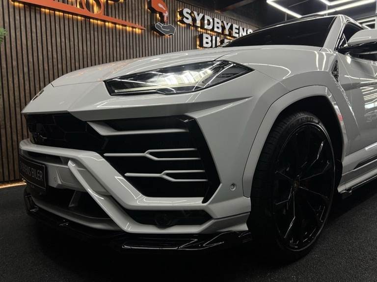 Lamborghini Urus 4,0
