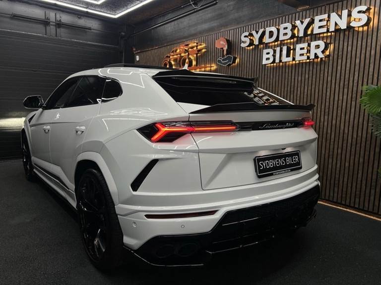 Lamborghini Urus 4,0