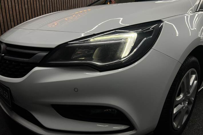undefined Opel Astra fra 2018