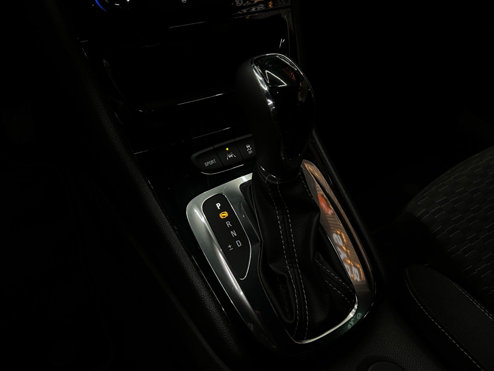 undefined Opel Astra fra 2018