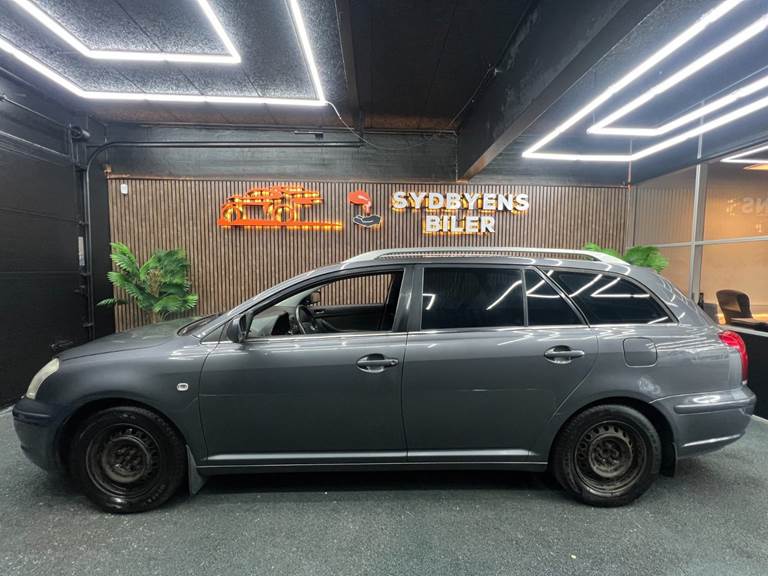 Toyota Avensis 1,8 VVT-i Sol stc.