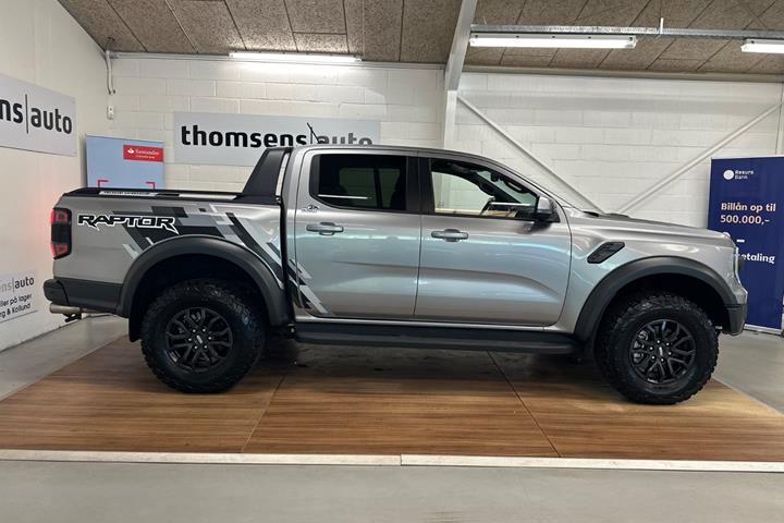 Sølv Ford Ranger Raptor fra 2024