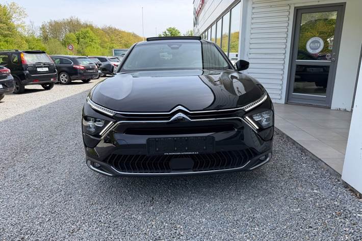 Sort Citroën C5 X fra 2023