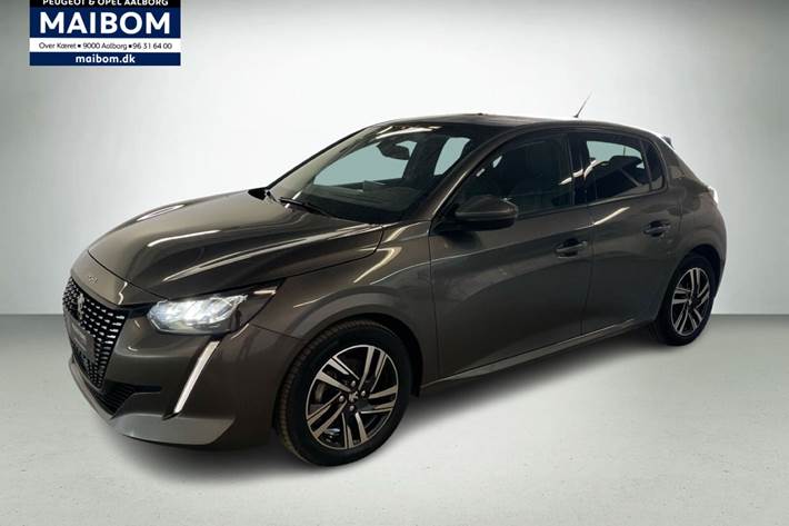 Grå Peugeot 208 fra 2020