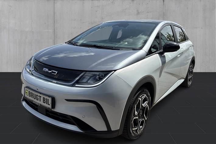 Hvid BYD Dolphin fra 2024 set udefra