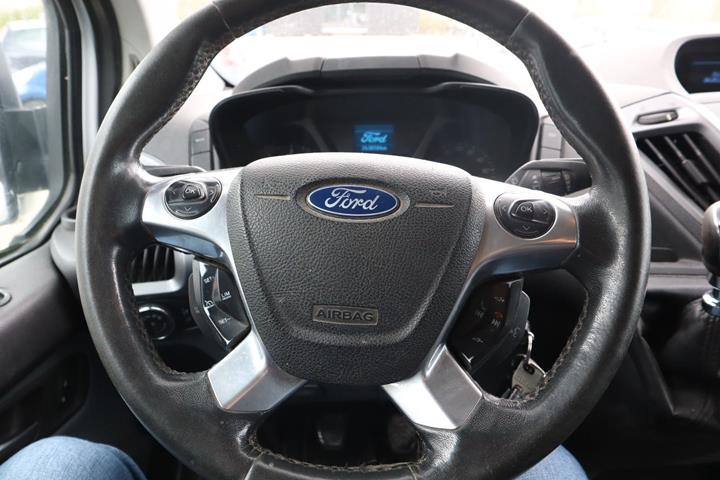 Hvid Ford Transit Custom 330 L2 fra 2013