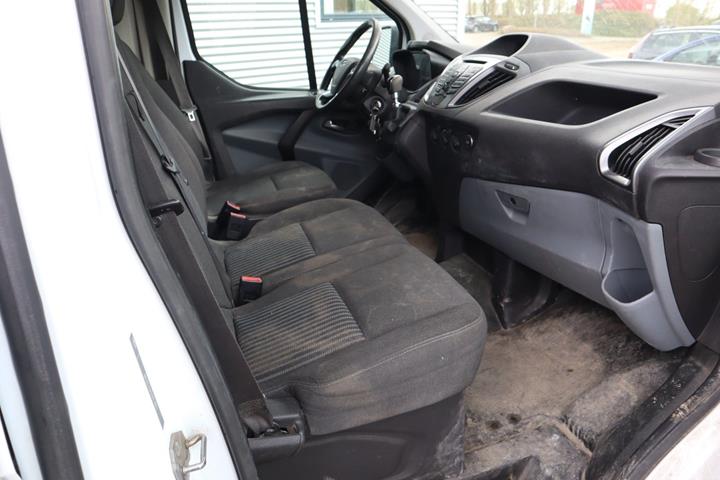 Hvid Ford Transit Custom 330 L2 fra 2013