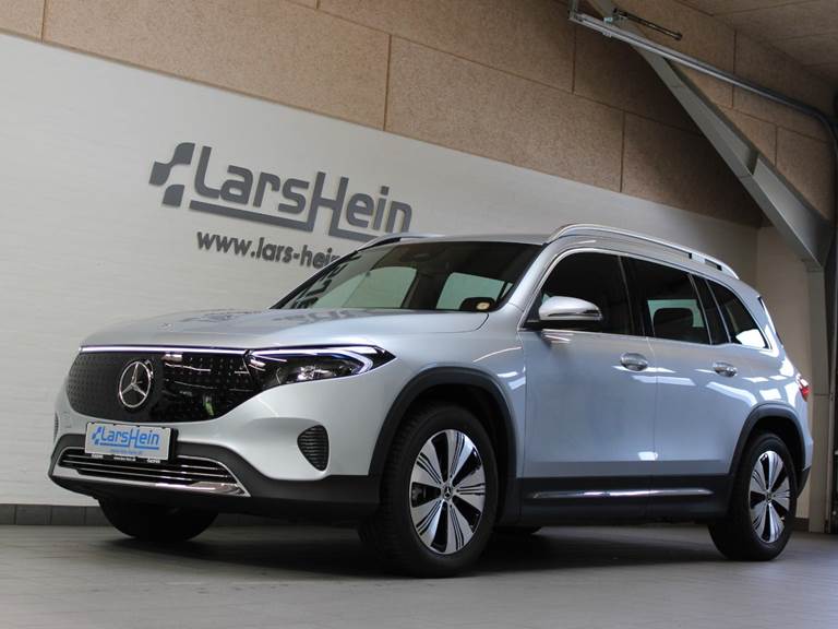 Mercedes EQB250+