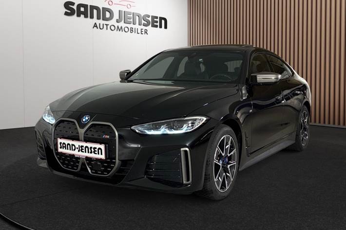 Sort BMW i4 fra 2023