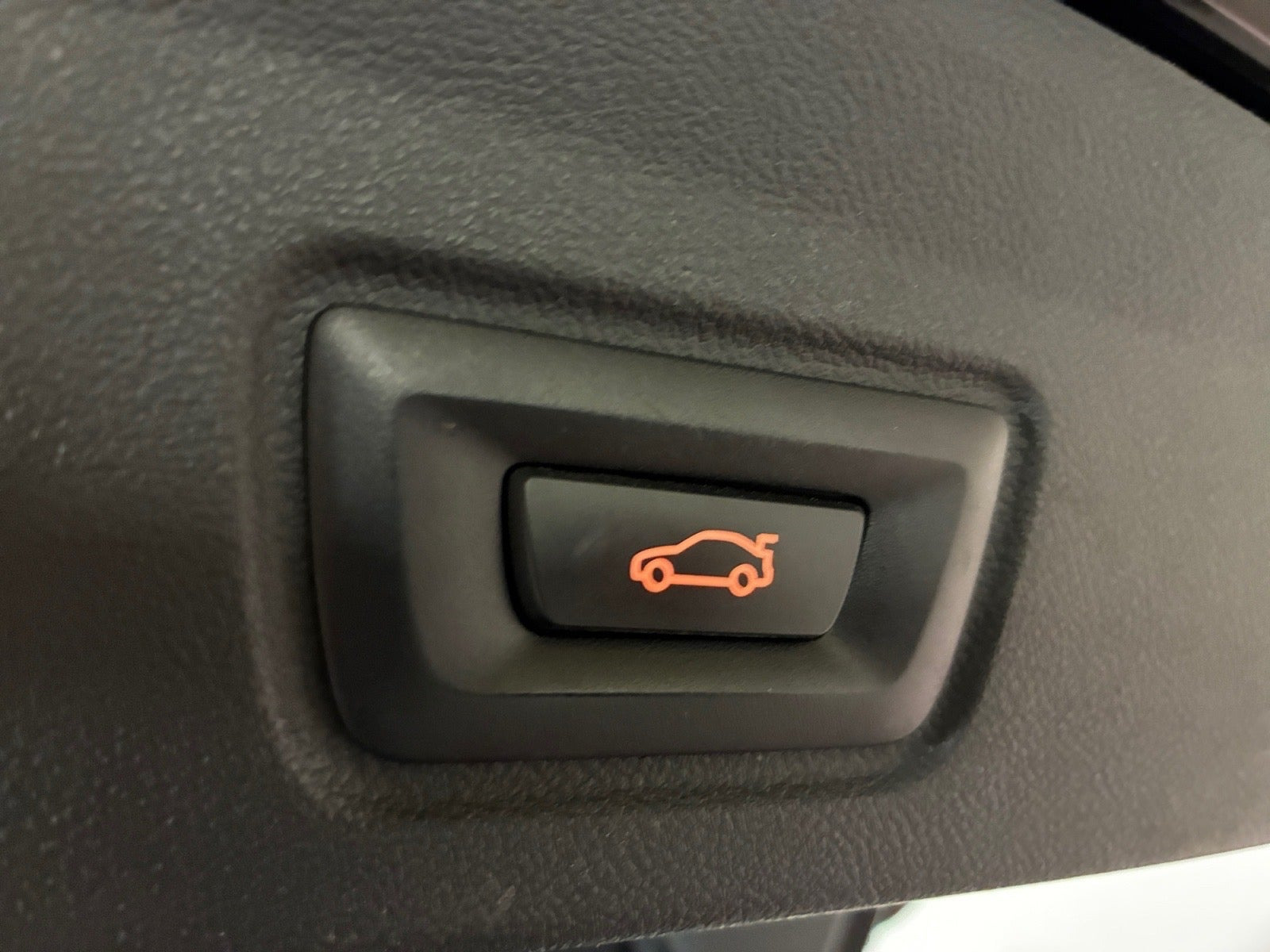 Sort BMW i4 fra 2023