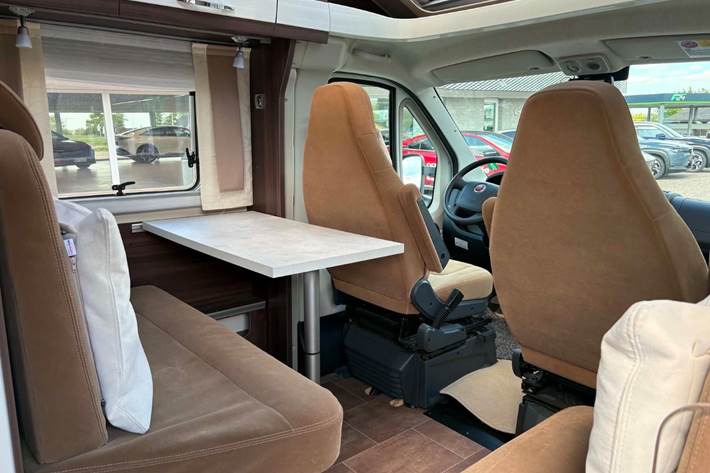 Hvid Fiat Bürstner fra 2015