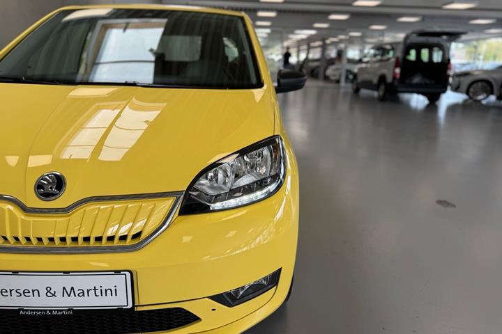 Gul Skoda Citigo fra 2021