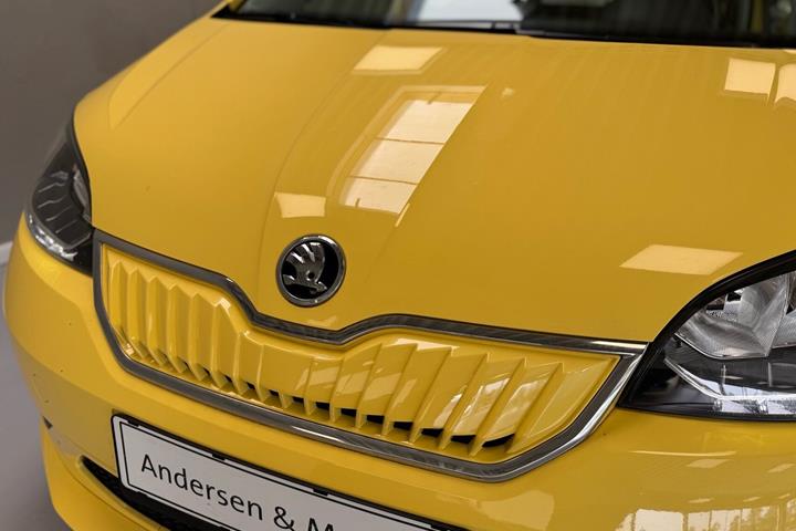 Gul Skoda Citigo fra 2021