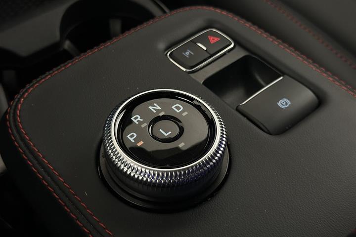 Sort Ford Mustang Mach-E fra 2023