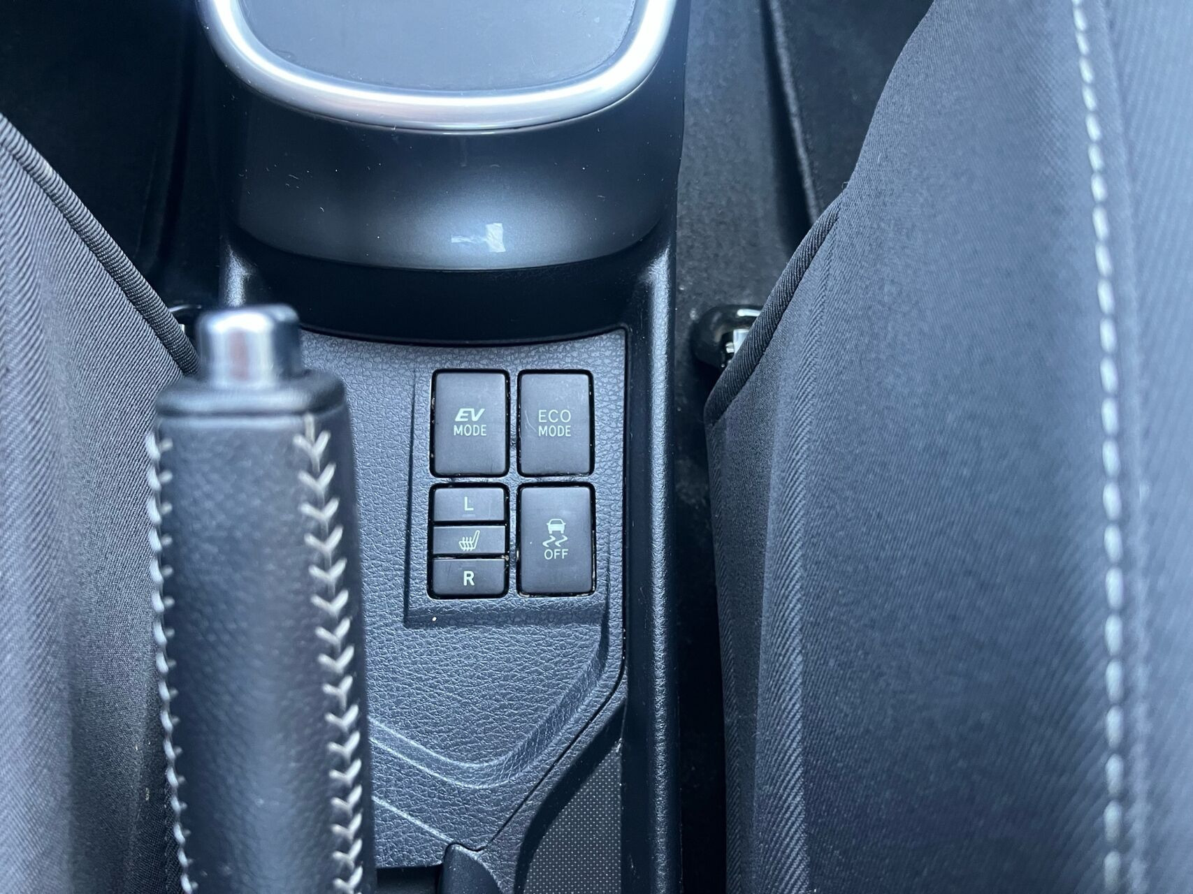Hvid Toyota Yaris fra 2015